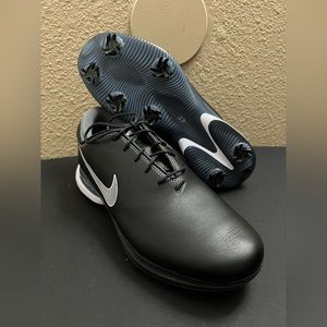 Size 9.5 - Nike Air Zoom Victory Tour 2 Black